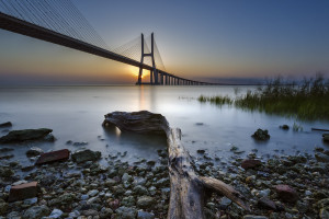 这位电竞选手为何选择“再战”，答案就在这篇专访里！